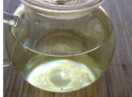 WhiteMonkeyTeapot081509