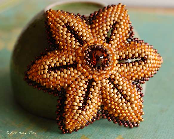 Moms Beaded Flower Pin 2 09 07 13