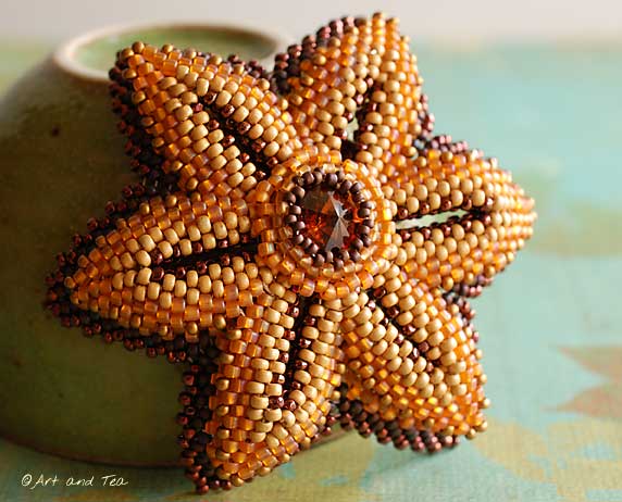 Moms Beaded Flower Pin 3 09-07-13