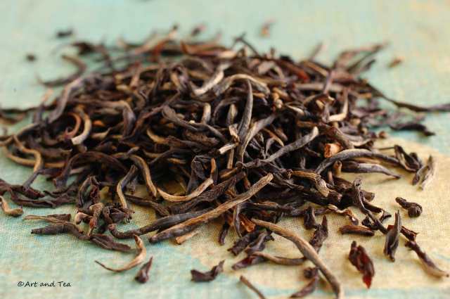 New Vithanakande Ceylon Dry Leaf 08-23-14