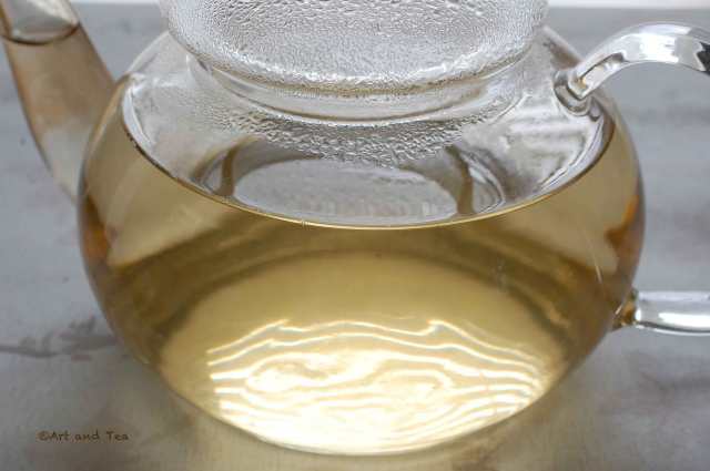 jingguspringbudsteapot091016